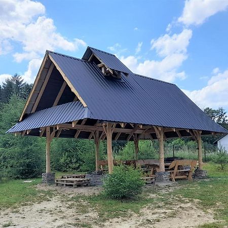 Chochlik Hotel Ustrzyki Dolne Luaran gambar
