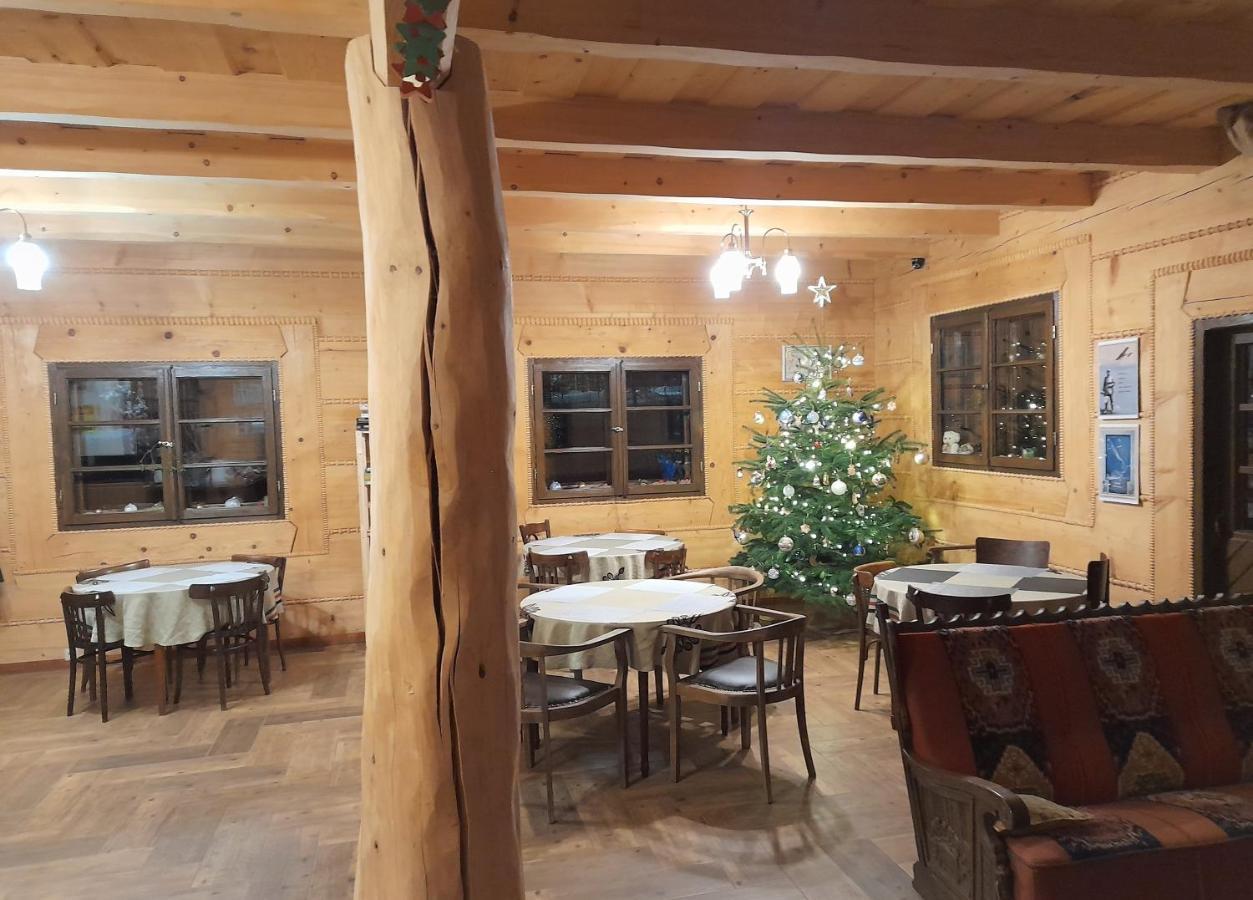 Chochlik Hotel Ustrzyki Dolne Luaran gambar